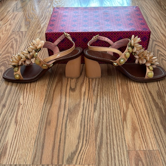 Tory Burch Coral Patent Leather Emilynn T-strap Studded Sandals (Pink) Size 7.5M - Picture 7 of 8